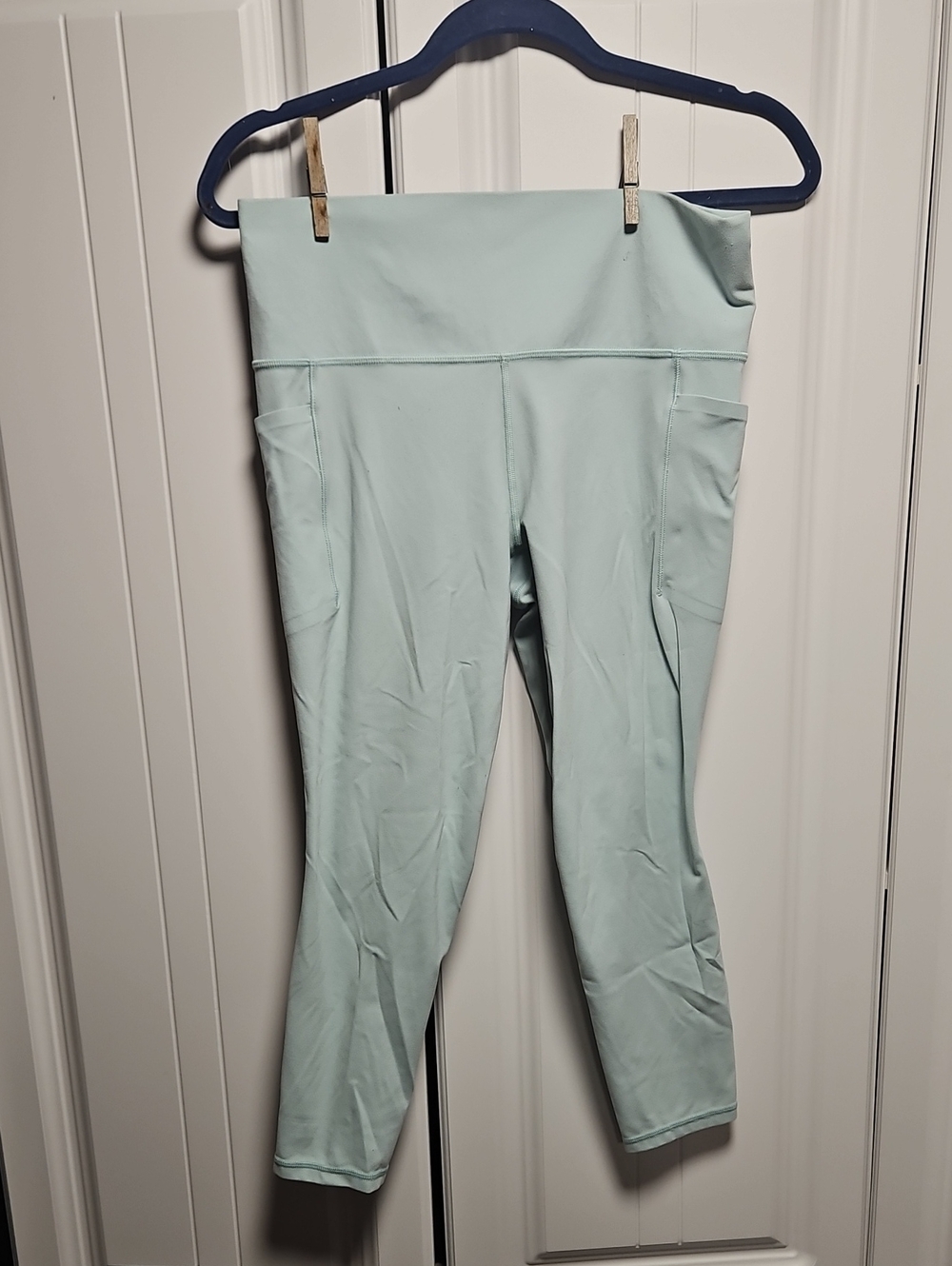 Athleta Light Blue Capri Leggings with Side Pockets